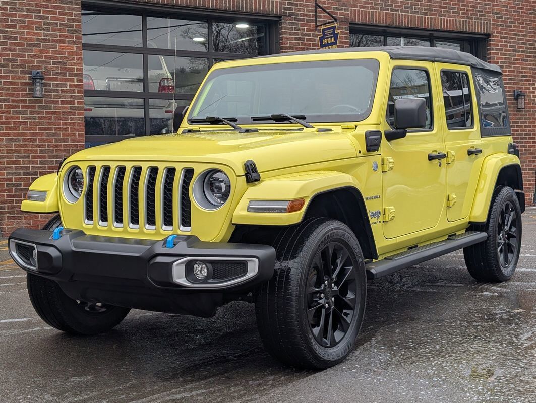 2023 JEEP Wrangler