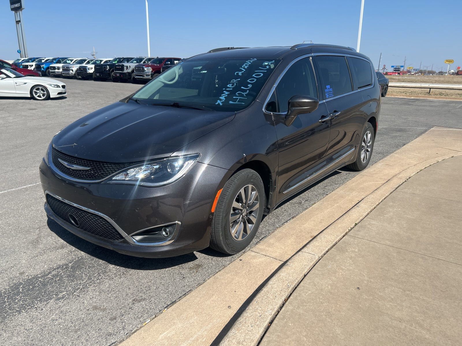 2020 CHRYSLER Pacifica
