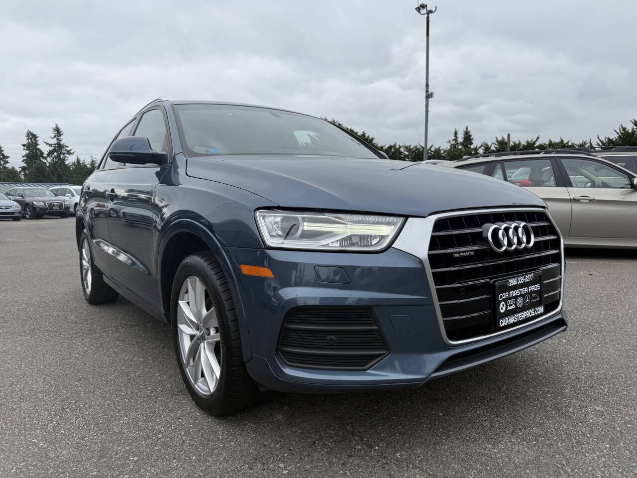 2017 AUDI Q3