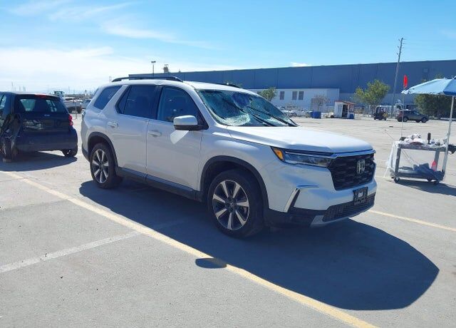 2025 HONDA Pilot
