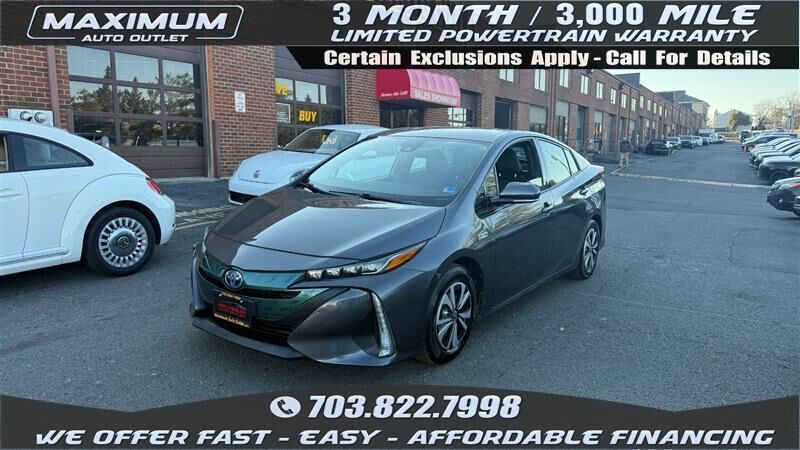 2017 TOYOTA Prius