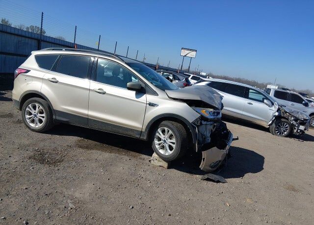 2018 FORD Escape