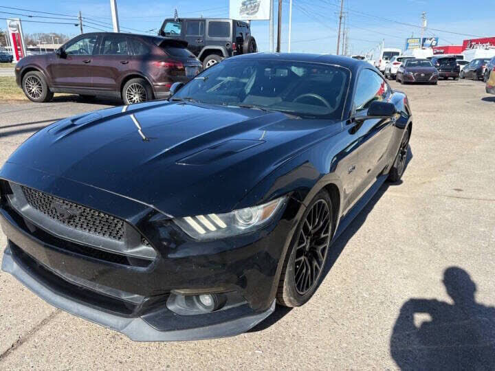 2016 FORD Mustang