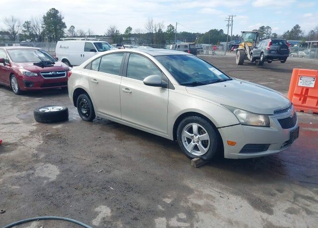 2011 CHEVROLET Cruze