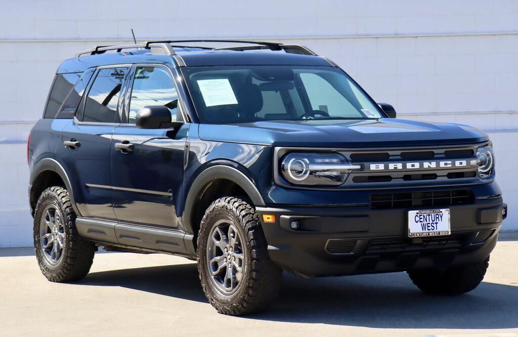 2021 FORD Bronco