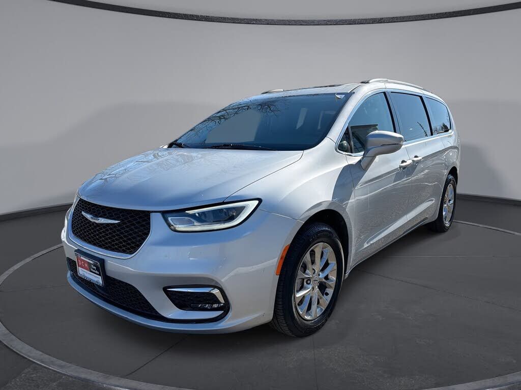 2022 CHRYSLER Pacifica