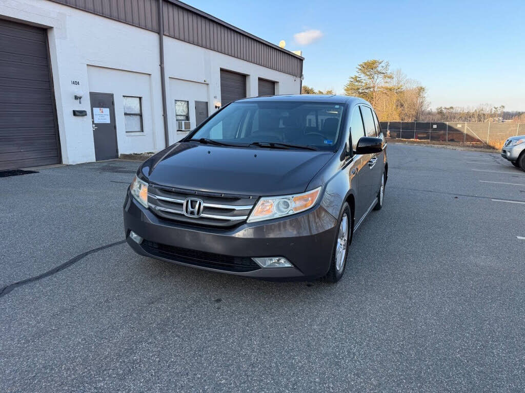 2013 HONDA Odyssey