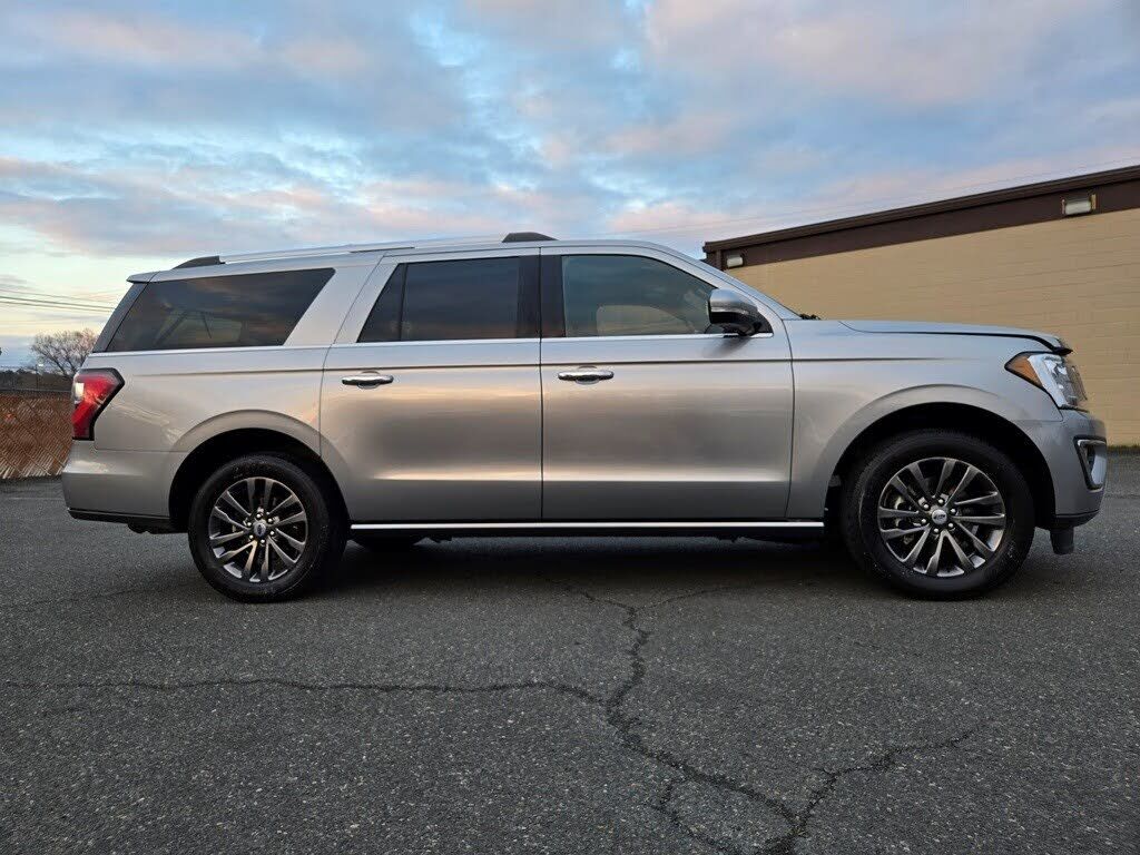 2021 FORD Expedition