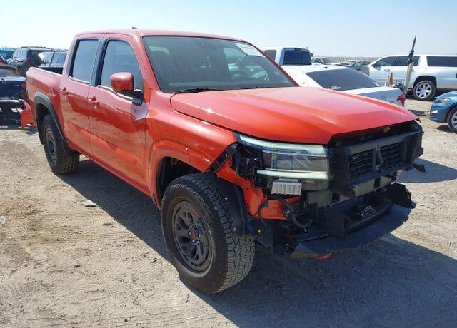 2025 NISSAN Frontier