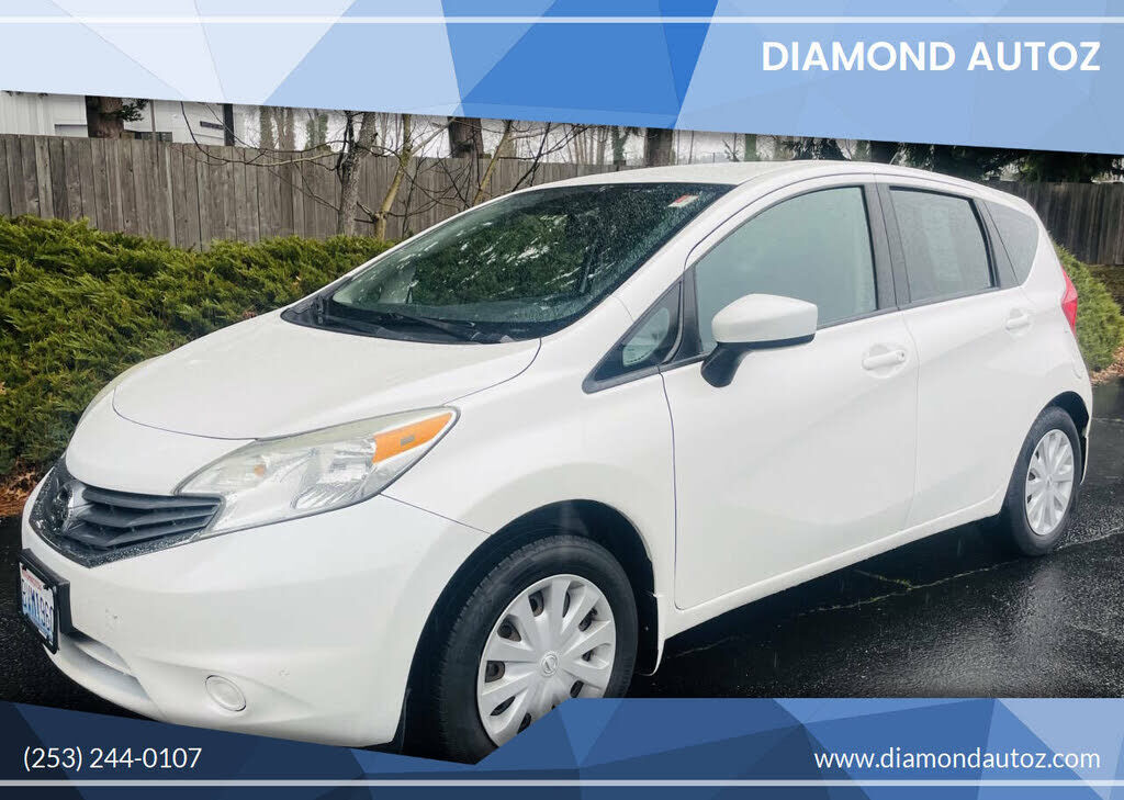 2015 NISSAN Versa