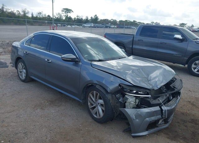 2018 VOLKSWAGEN Passat