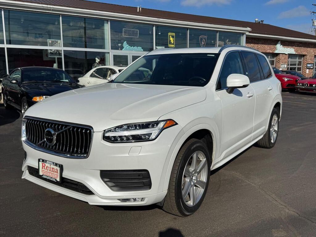 2020 VOLVO XC90