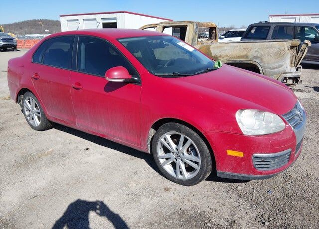 2010 VOLKSWAGEN Jetta