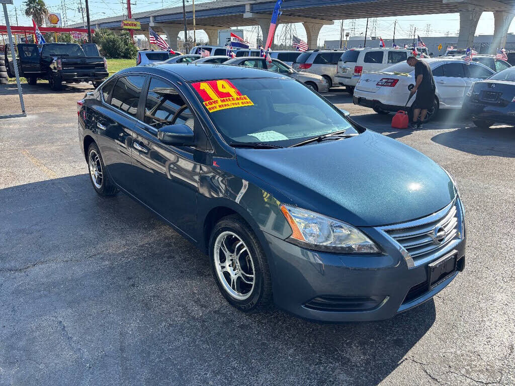 2014 NISSAN Sentra