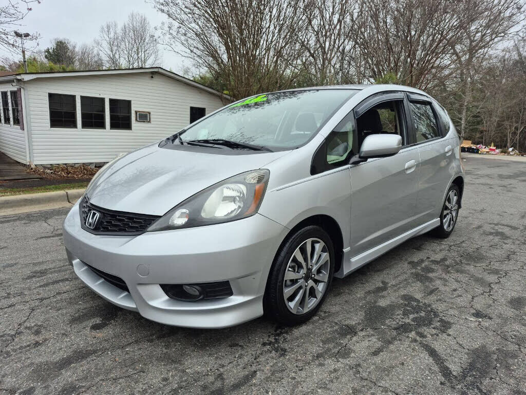 2012 HONDA Fit