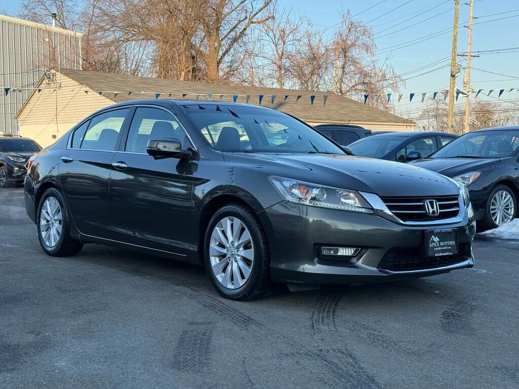 2013 HONDA Accord
