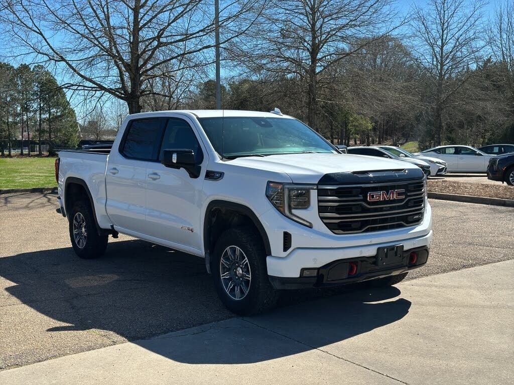 2025 GMC Sierra