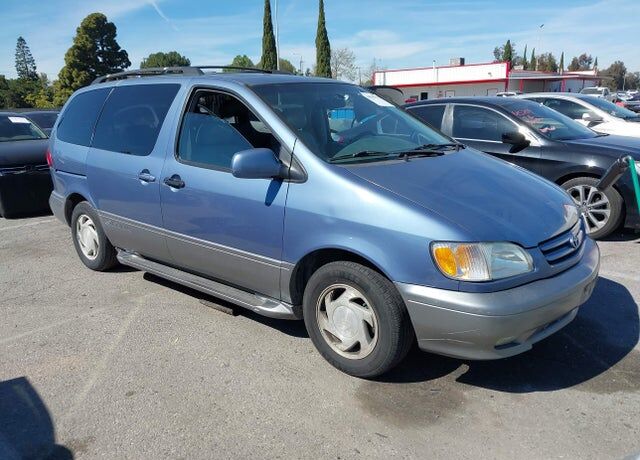 Toyota Sienna