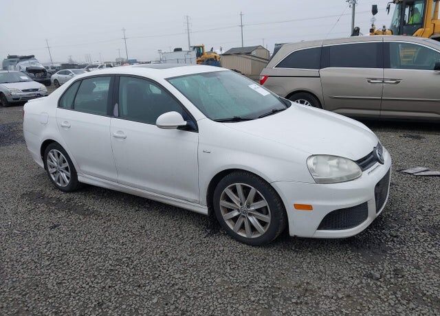 2010 VOLKSWAGEN Jetta