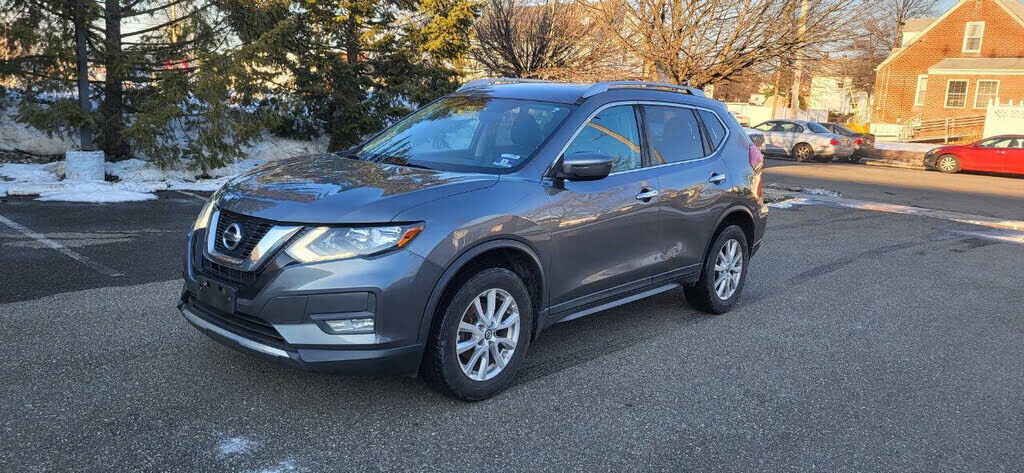 2017 NISSAN Rogue
