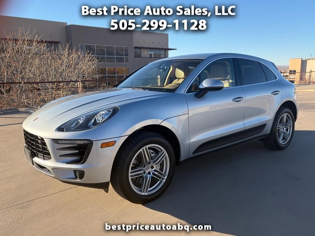 2015 PORSCHE Macan
