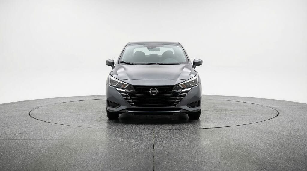 2025 NISSAN Versa