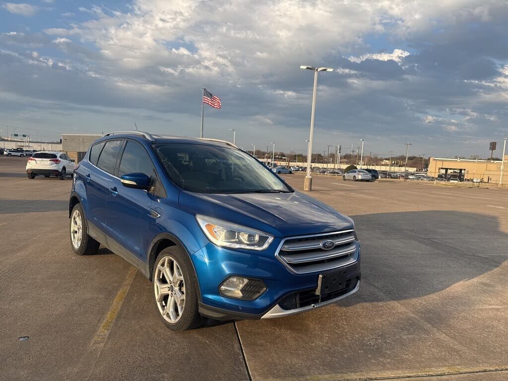 2019 FORD Escape