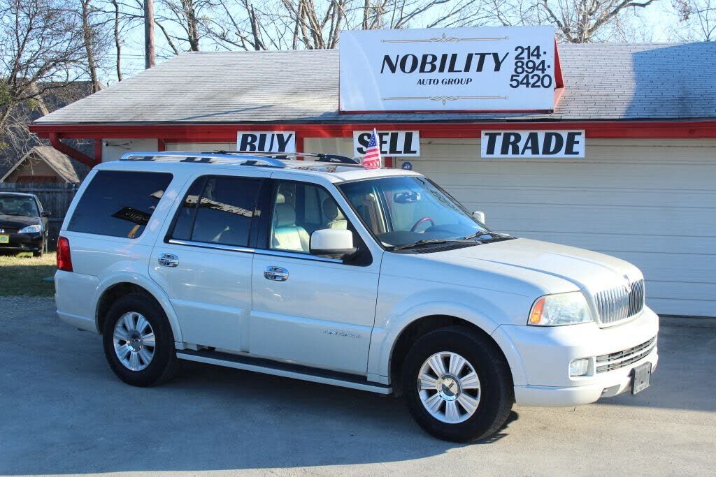 2005 LINCOLN Navigator