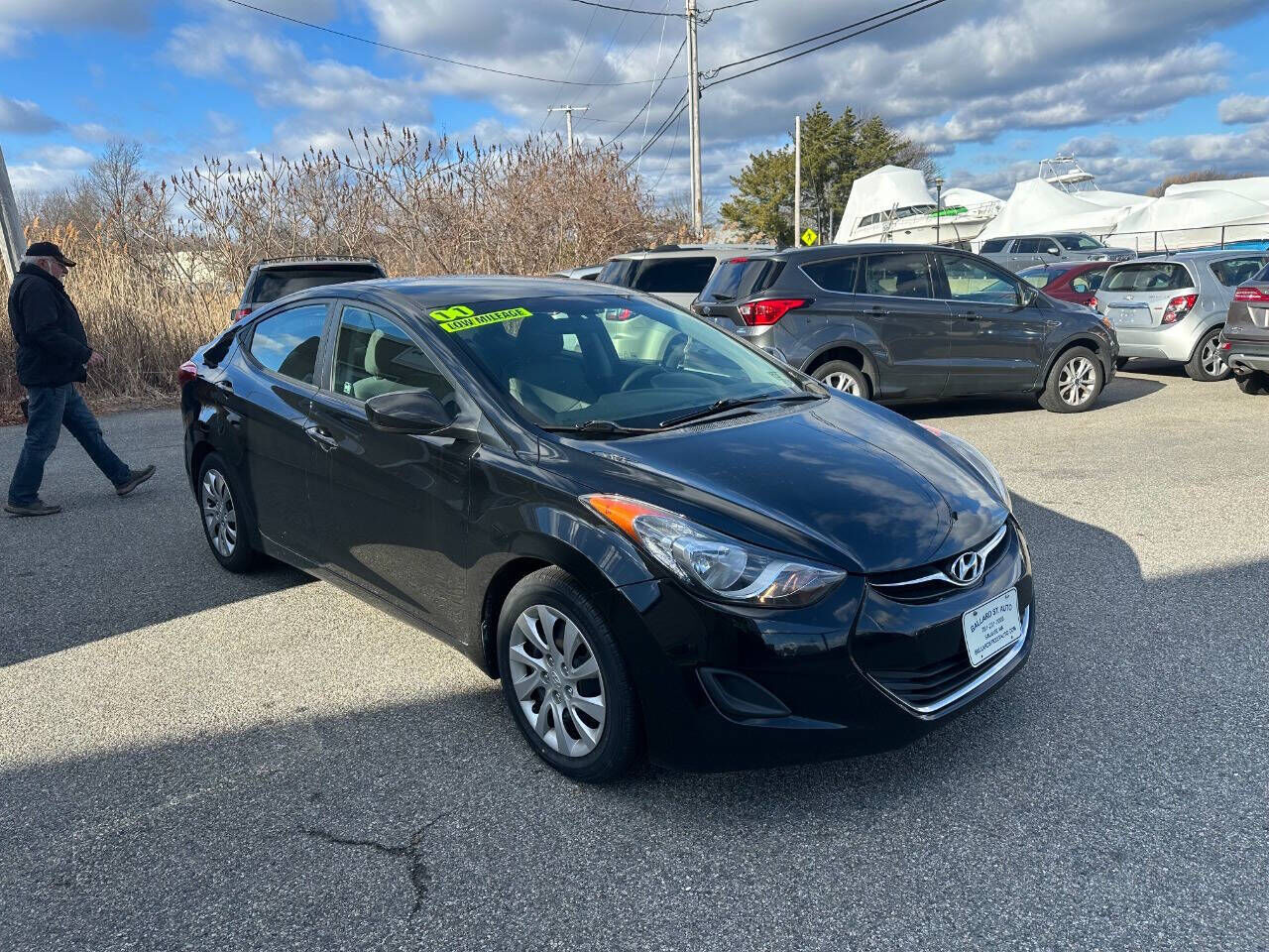 2011 HYUNDAI Elantra