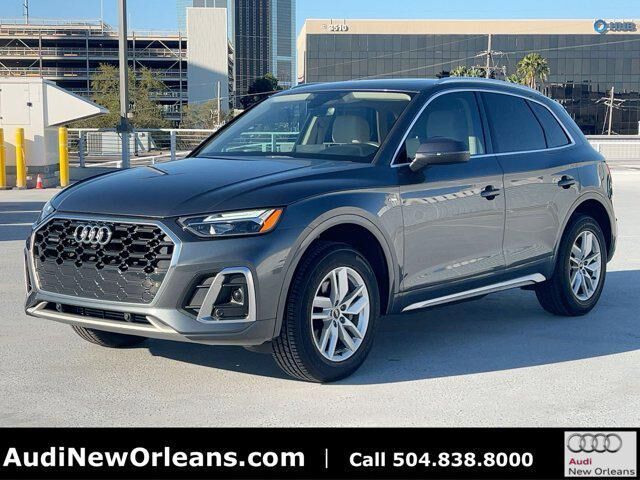 2022 AUDI Q5