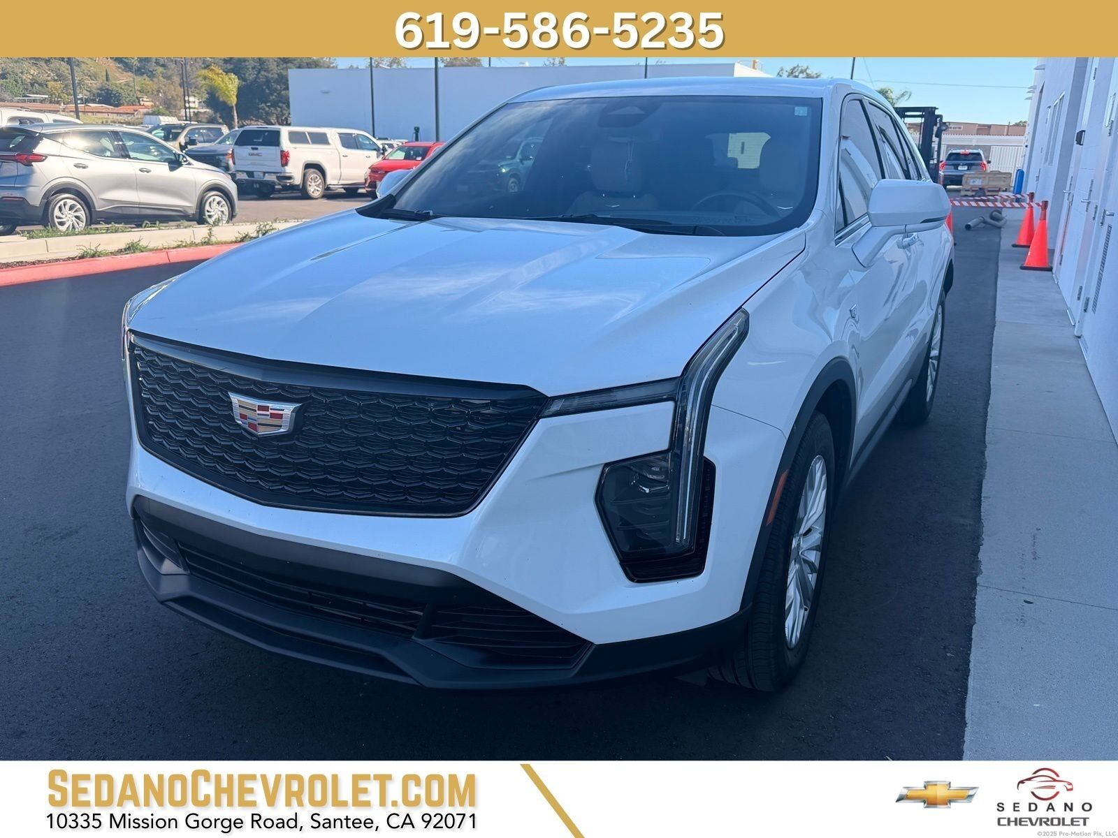 2024 CADILLAC XT4
