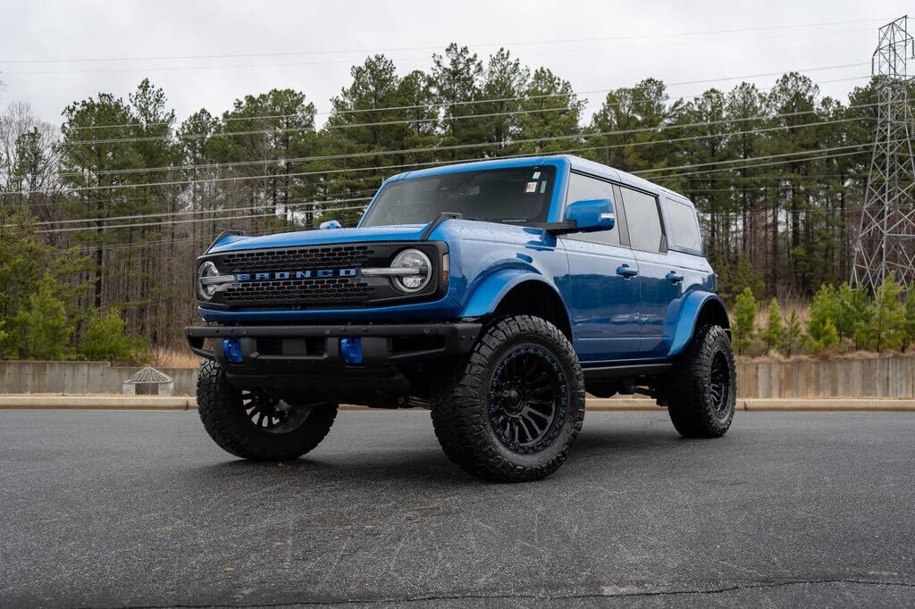 2024 FORD Bronco