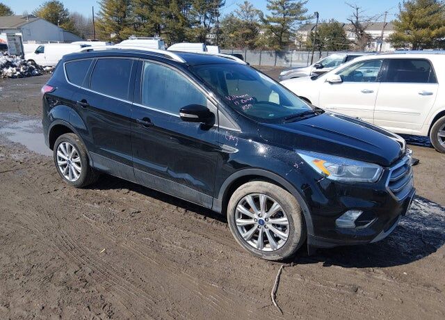 2017 FORD Escape