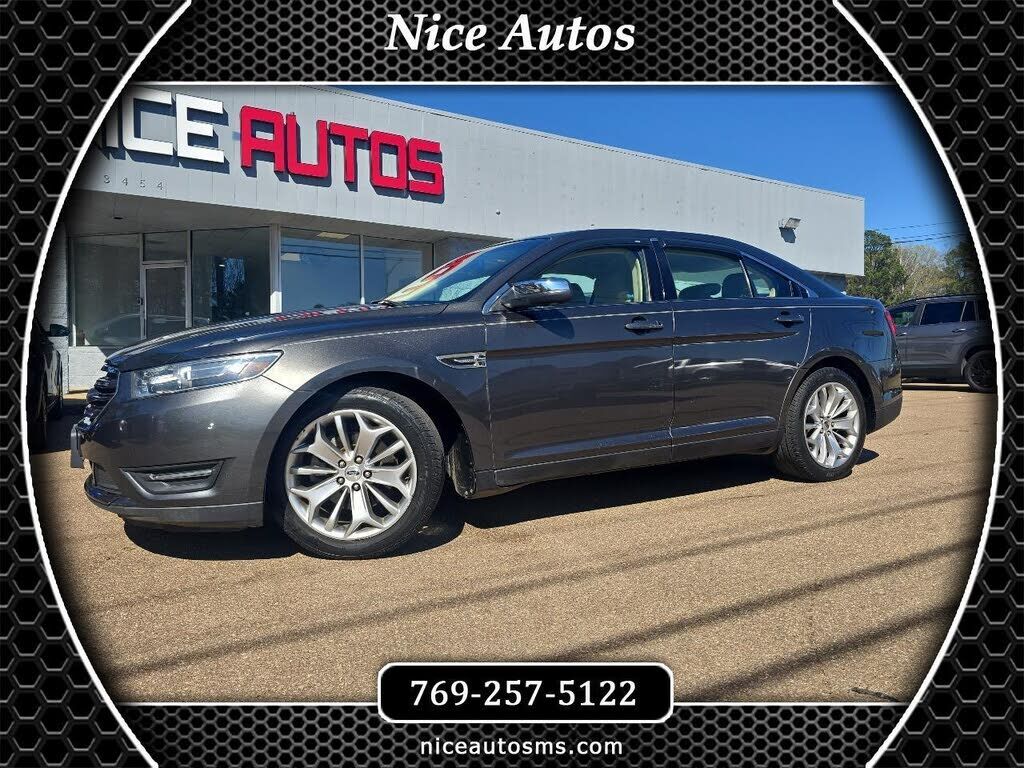 2017 FORD Taurus