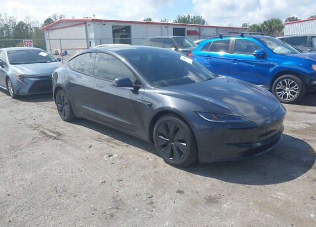 2024 TESLA Model 3