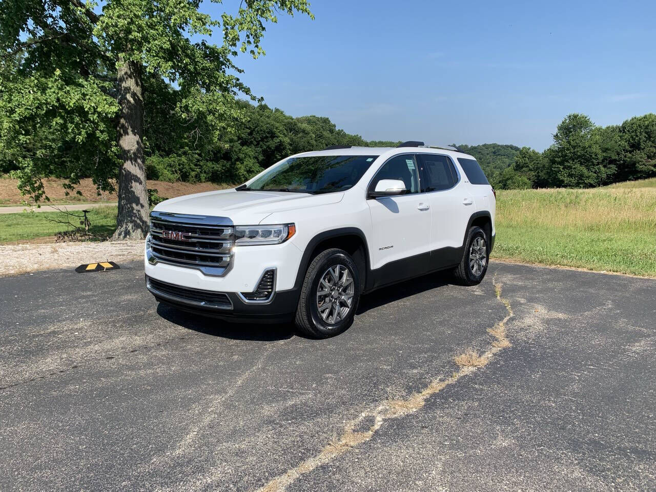 2023 GMC Acadia