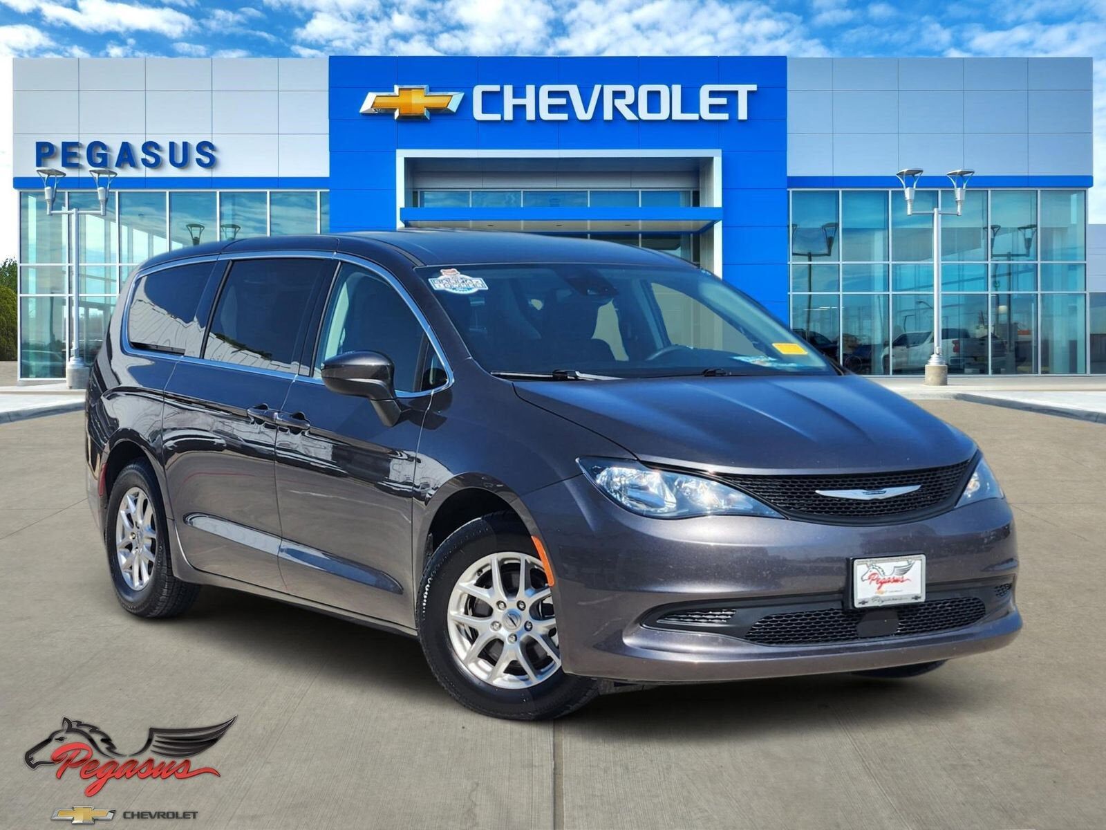 2023 CHRYSLER Voyager