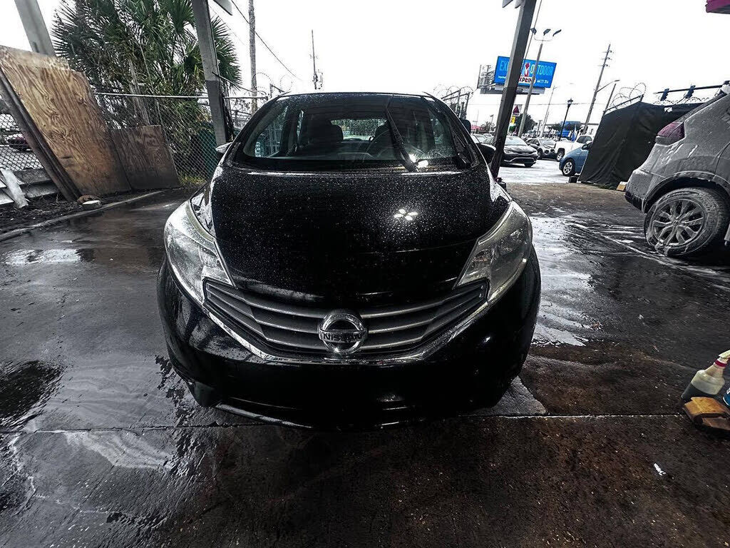 2016 NISSAN Versa