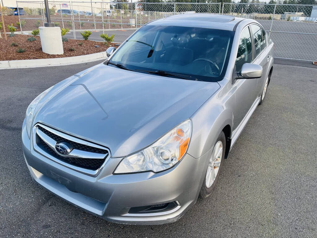2011 SUBARU Legacy