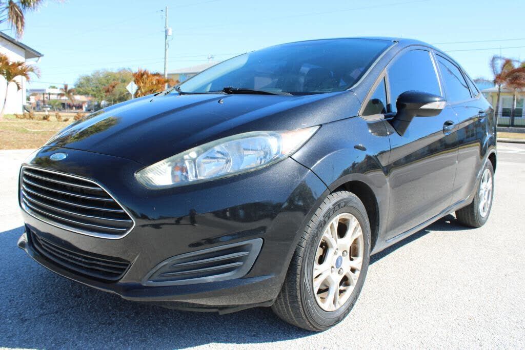 2015 FORD Fiesta