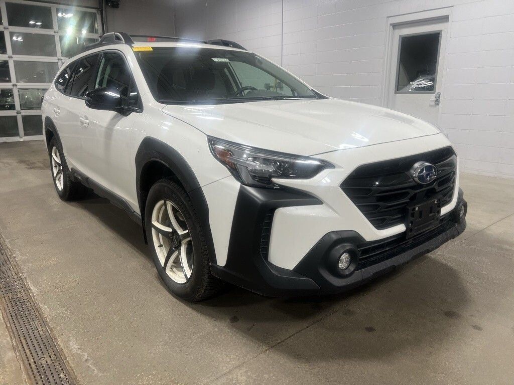 2023 SUBARU Outback