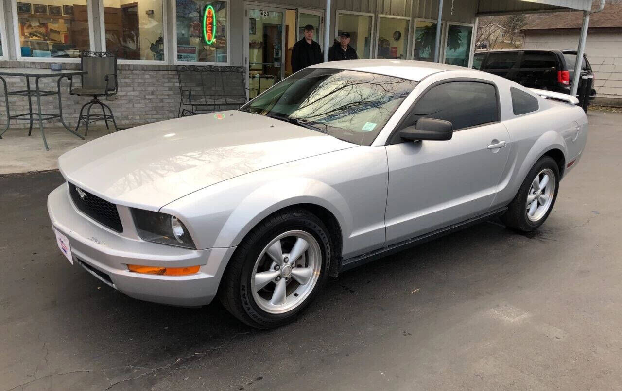 2008 FORD Mustang