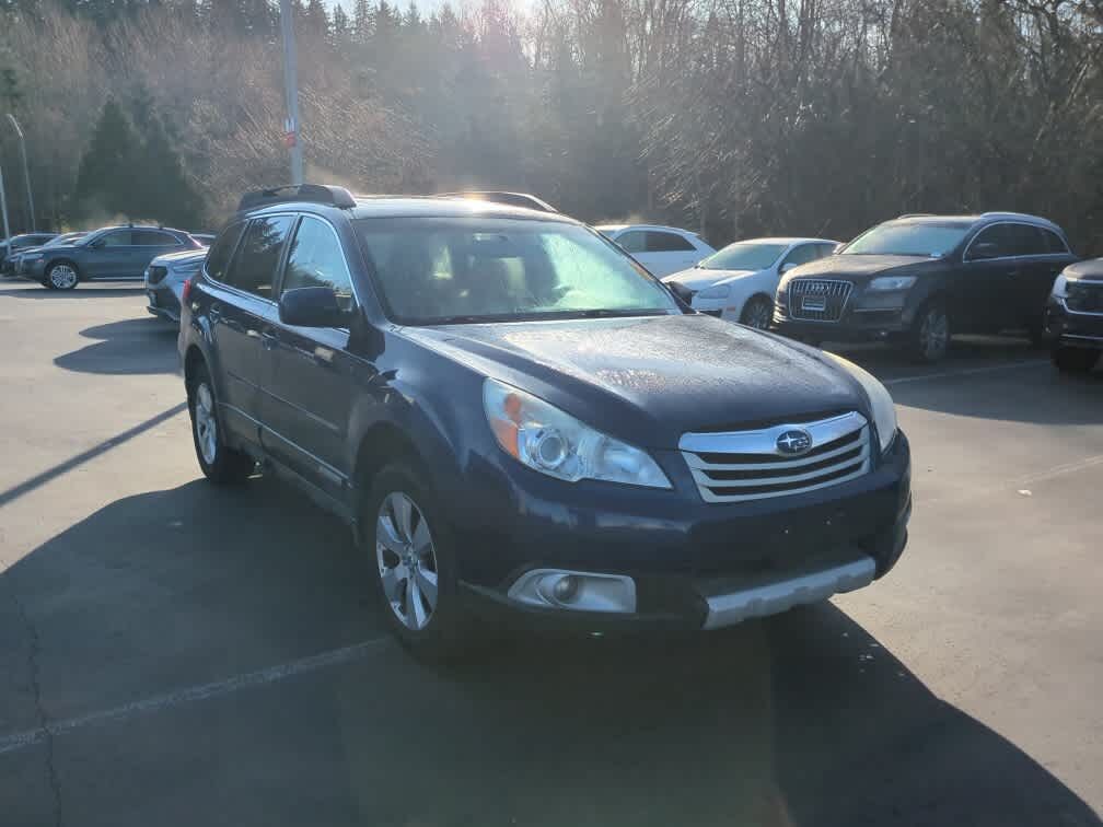 2011 SUBARU Outback