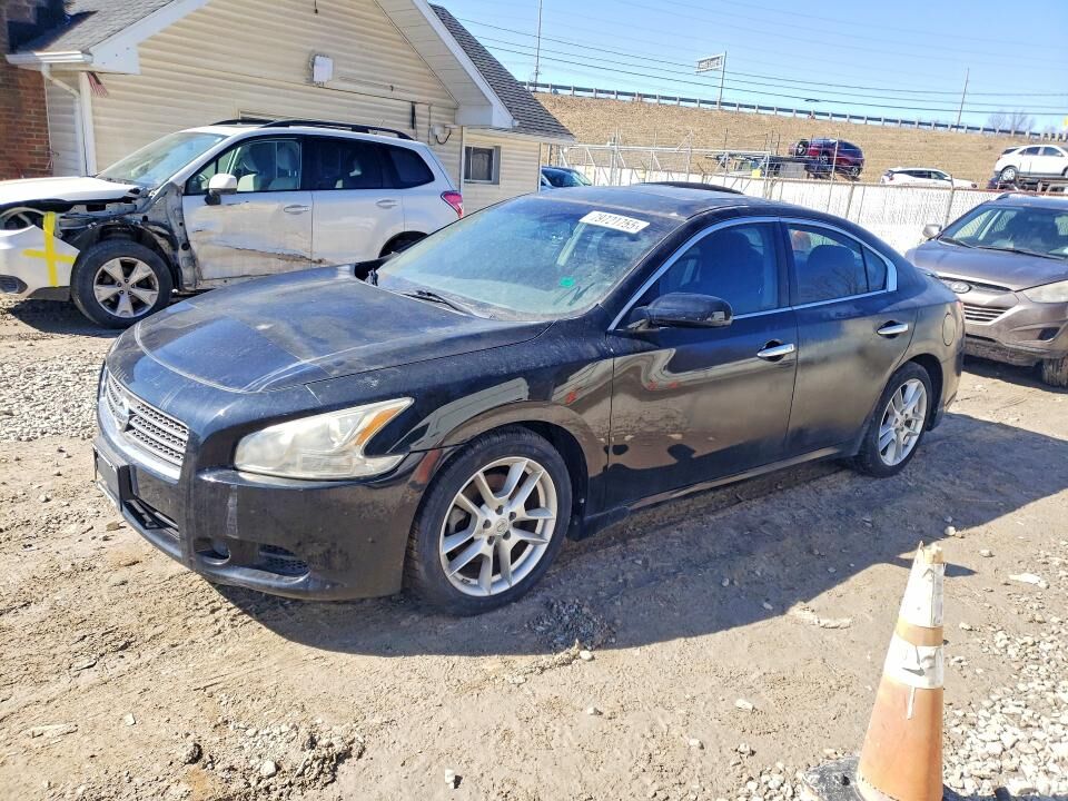 2009 NISSAN Maxima