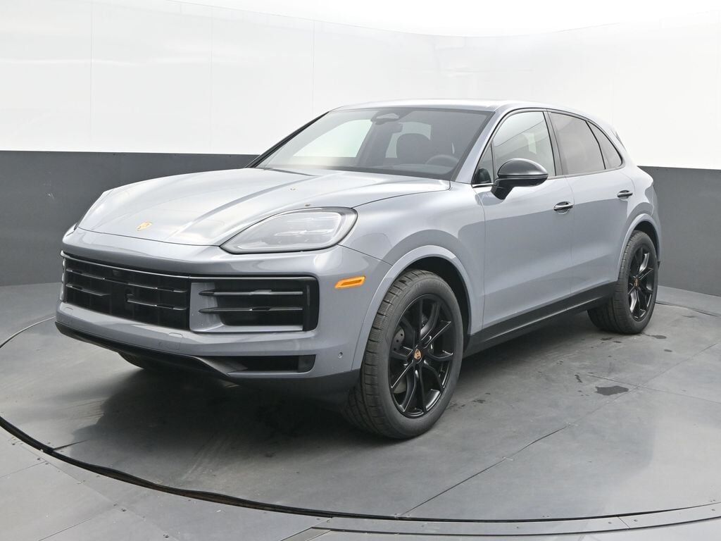 2026 PORSCHE Cayenne