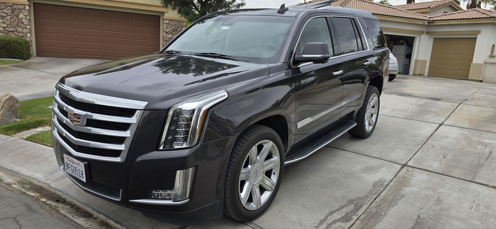 2016 CADILLAC Escalade