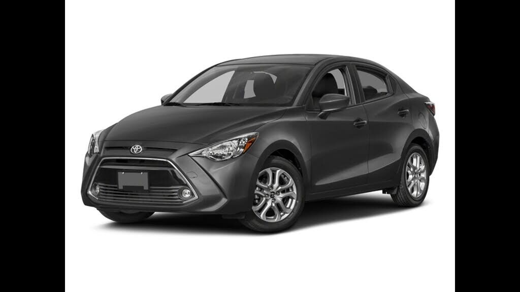 2018 TOYOTA Yaris