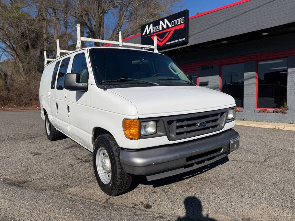 2005 FORD E-150