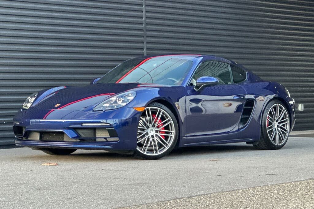 2024 PORSCHE 718