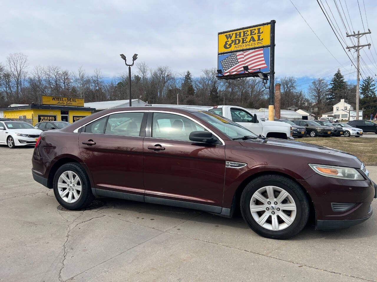 2010 FORD Taurus